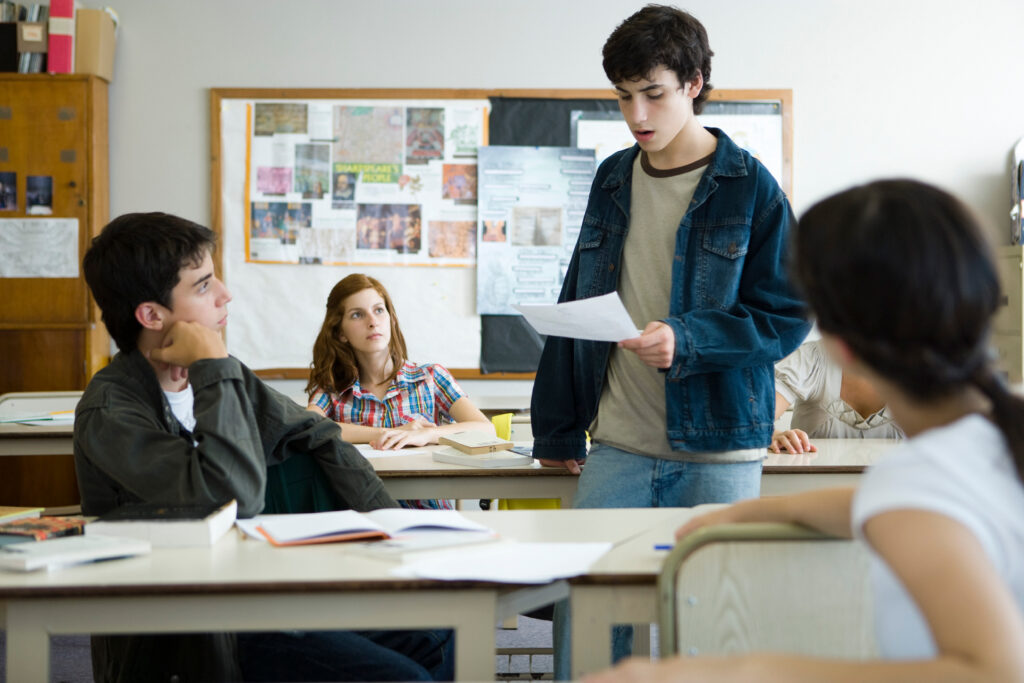 ESTUDIANTES QUO VADIS