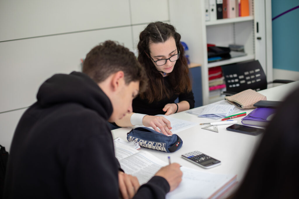 ESTUDIANTES QUO VADIS