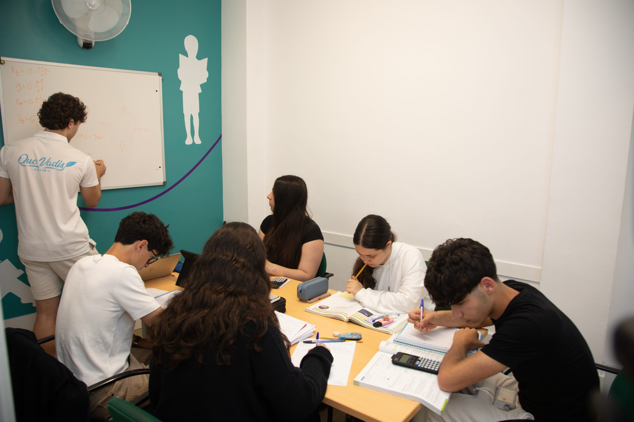 abre tu centro de refuerzo escolar